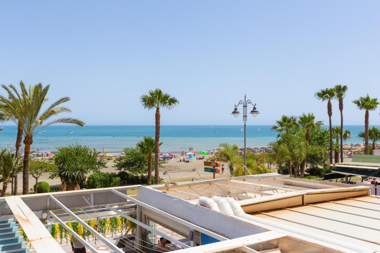 Right On The Beach Benalmadena Luaran gambar